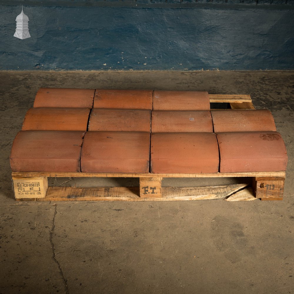 Domed Wall Copings, Terracotta, - A Run of 3.3M