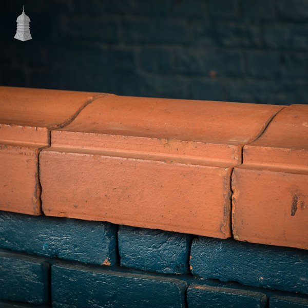 Terracotta Wall Coping, Bishop Hat Profile - A Run of 2.4M