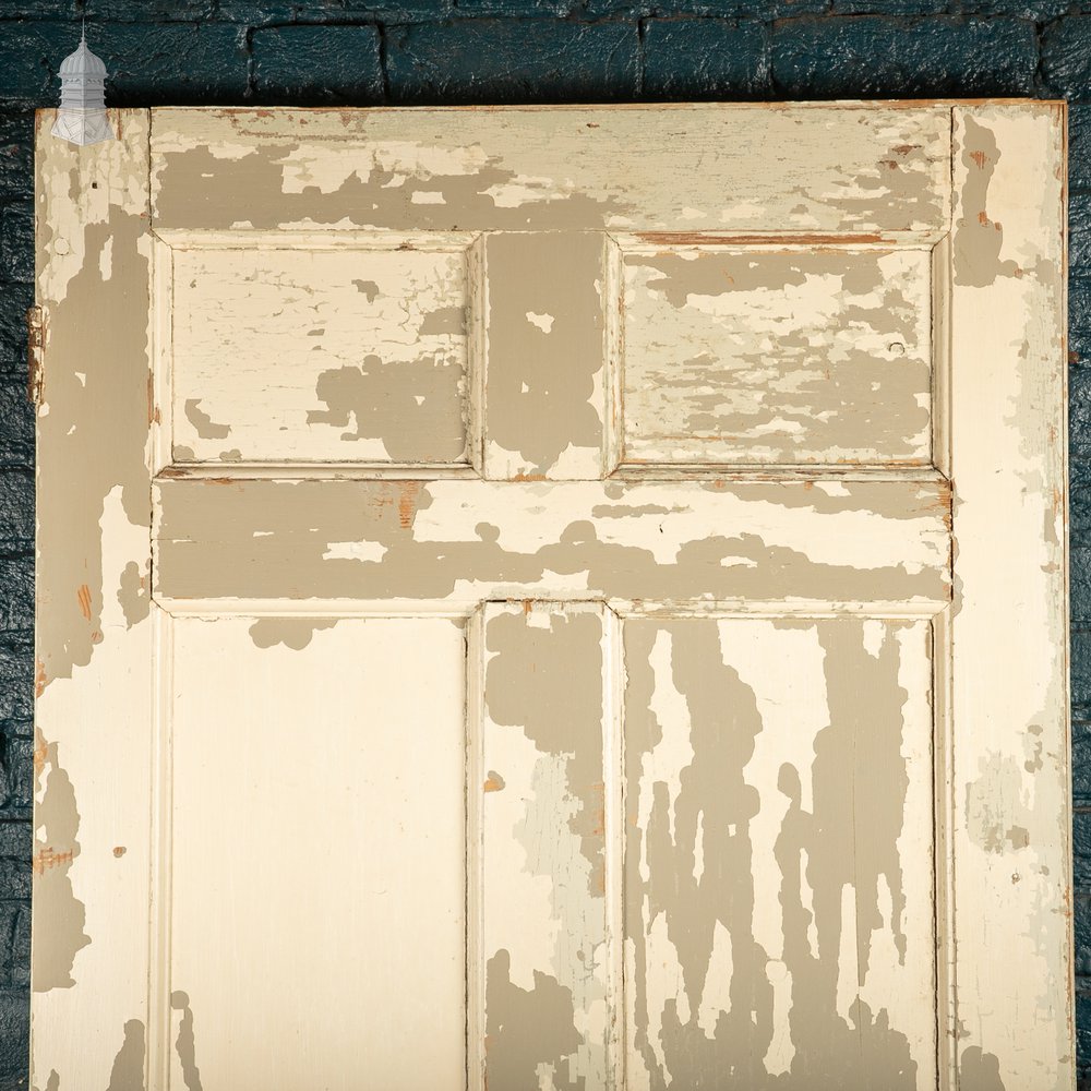 Moulded 6 Panel Door – White & Grey