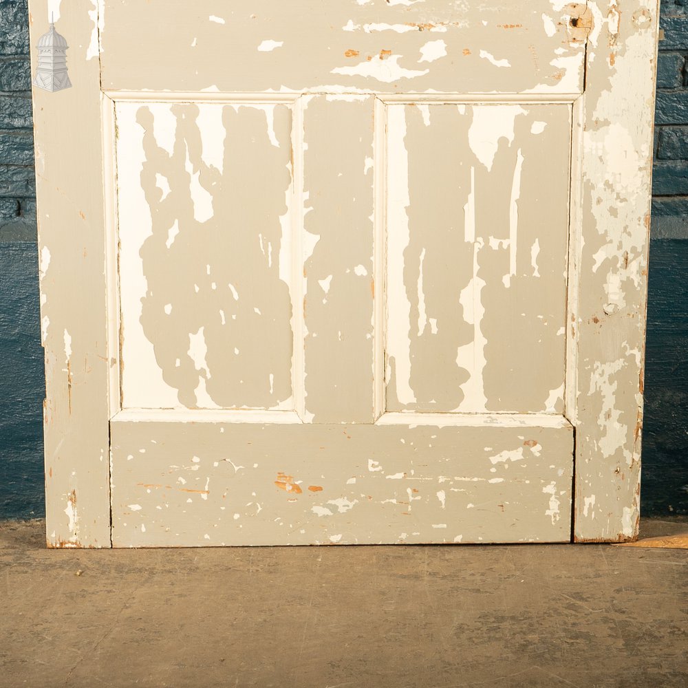 Moulded 6 Panel Door – White & Grey