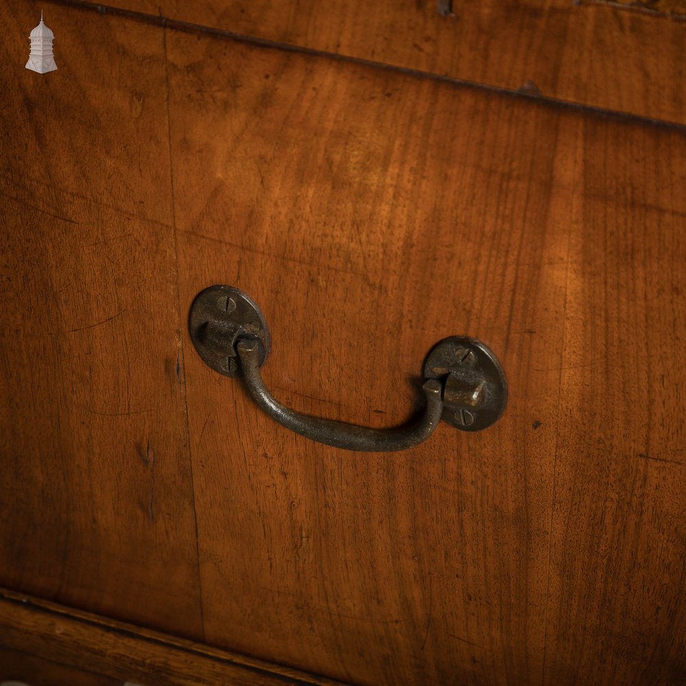 Mahogany Lined Trunk, Storage Box Georgian Drinks Chest