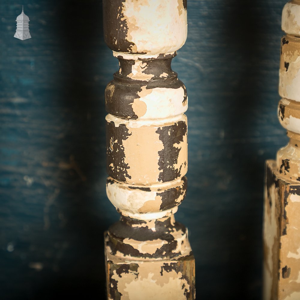 Turned Timber Balusters / Spindles, Set of 30 Reclaimed