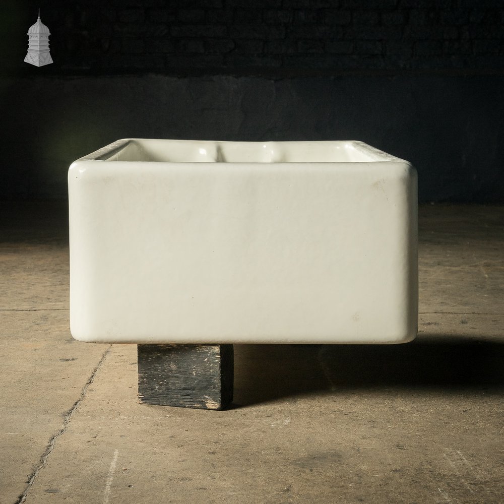 Belfast Butler Sink, White Glazed finish made by Twyfords