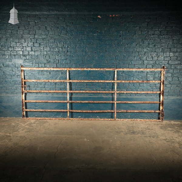 6-Bar Metal Estate Gate