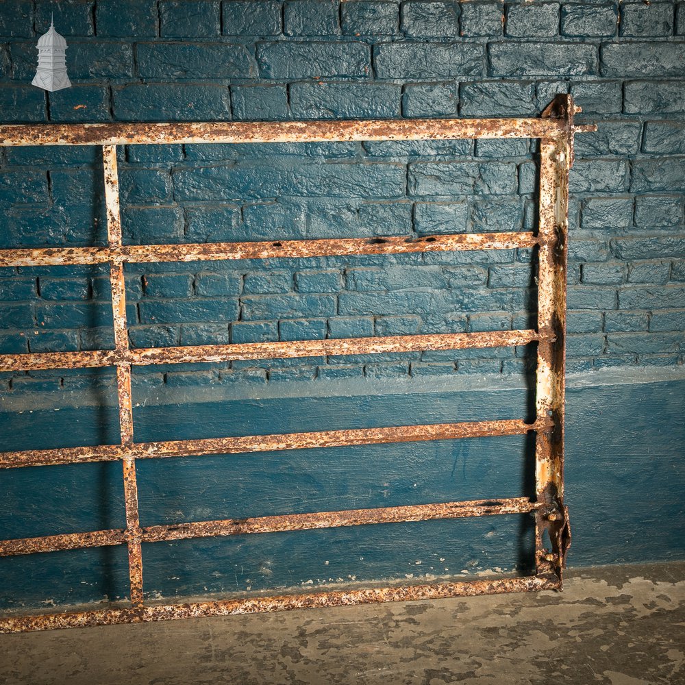 6-Bar Metal Estate Gate