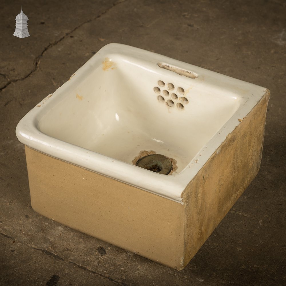 Cane & White Glazed Belfast-Style Sink