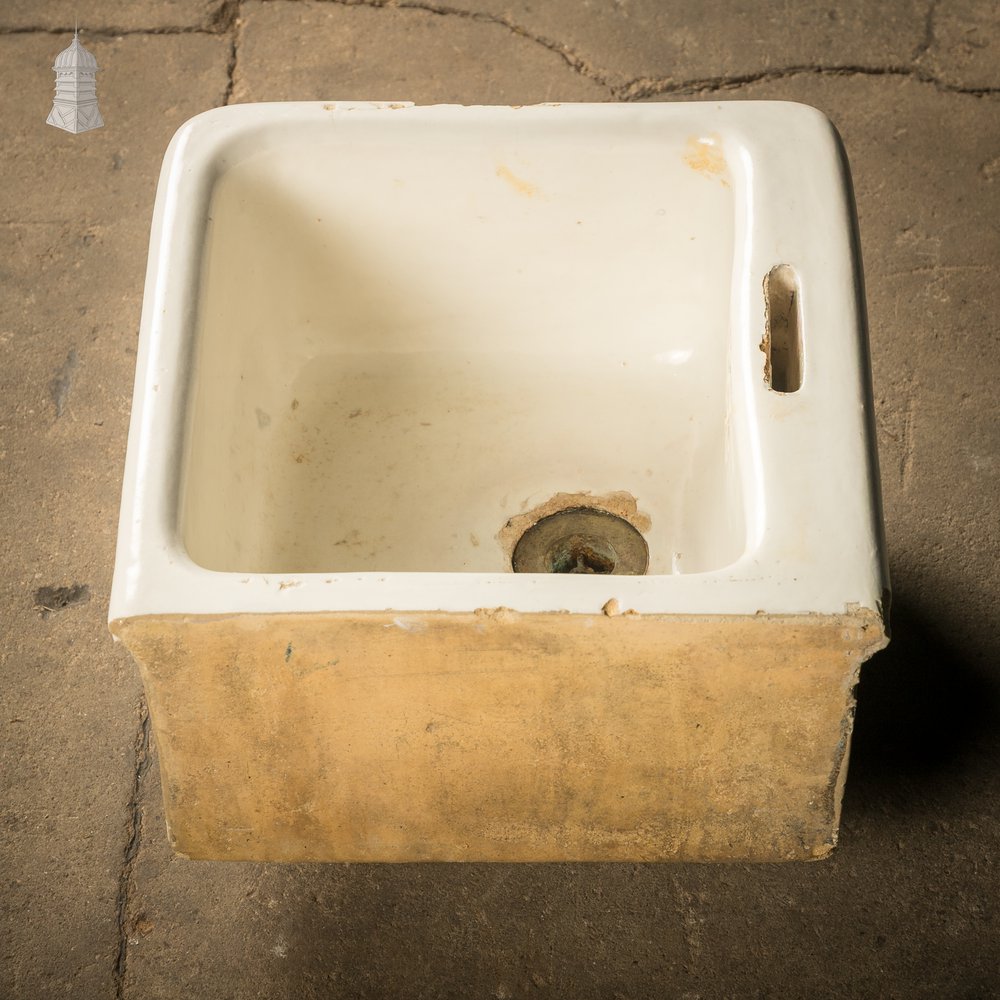 Cane & White Glazed Belfast-Style Sink