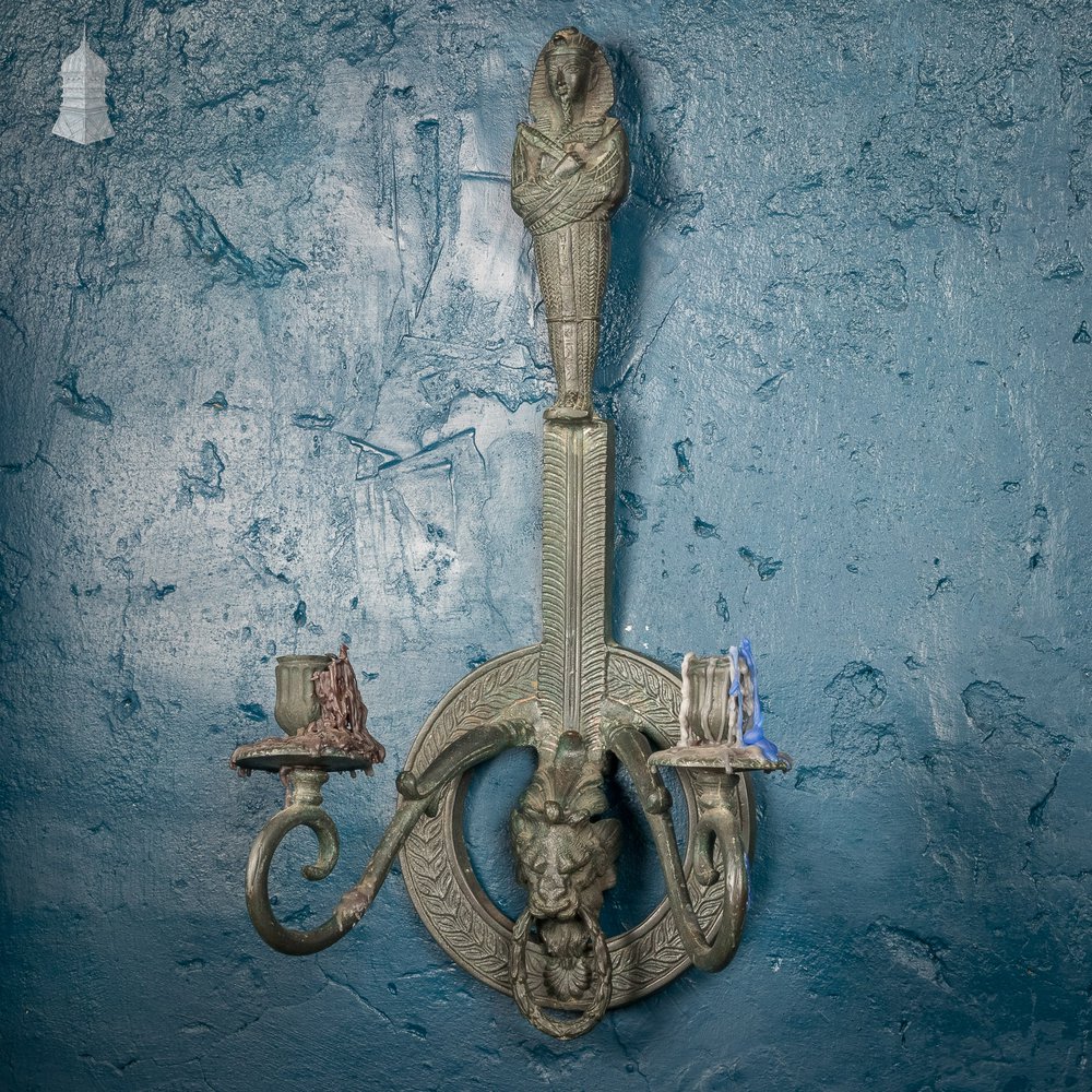 Bronze Georgian Wall Sconce with Sarcophagus and Lion Head Details