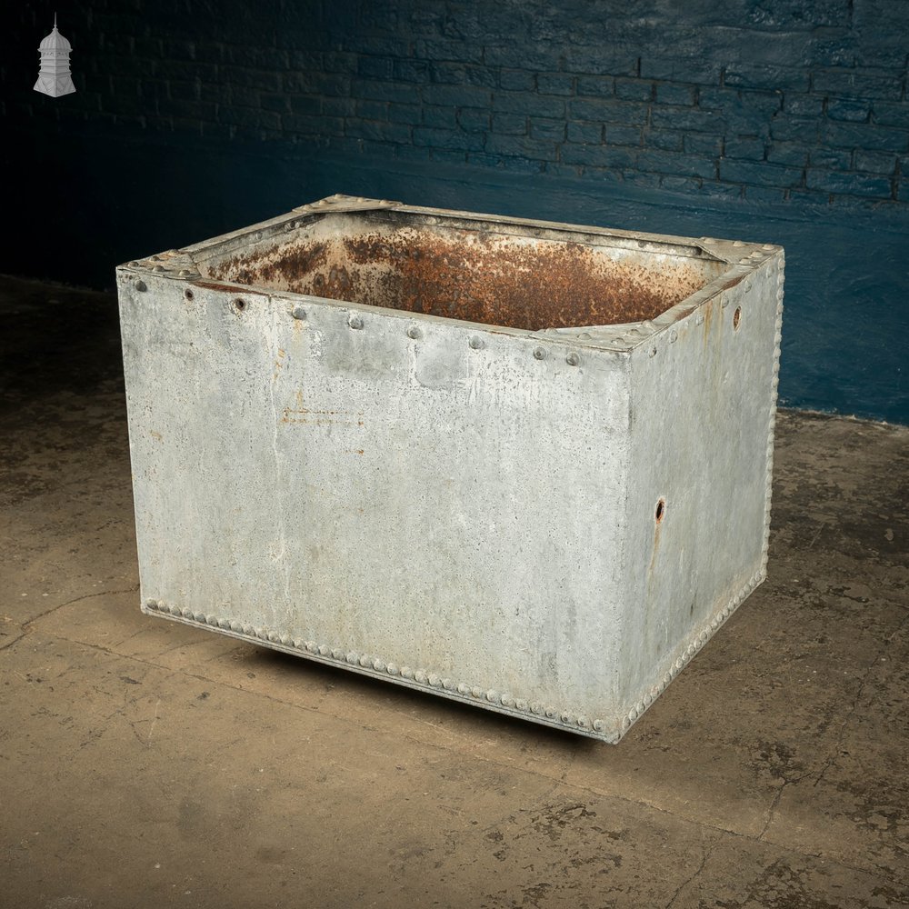 Galvanised Steel Tank with Rivets