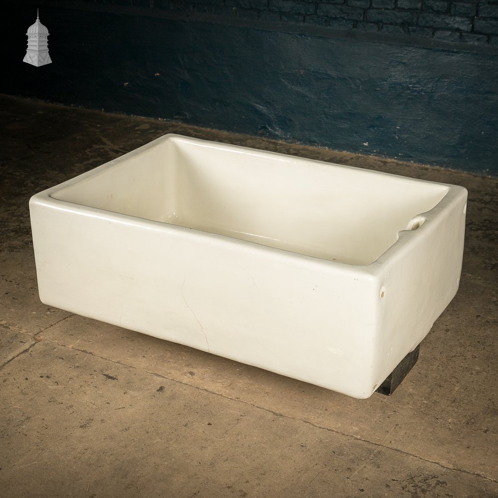 Belfast Butler Sink, Weir Overflow, White Glaze