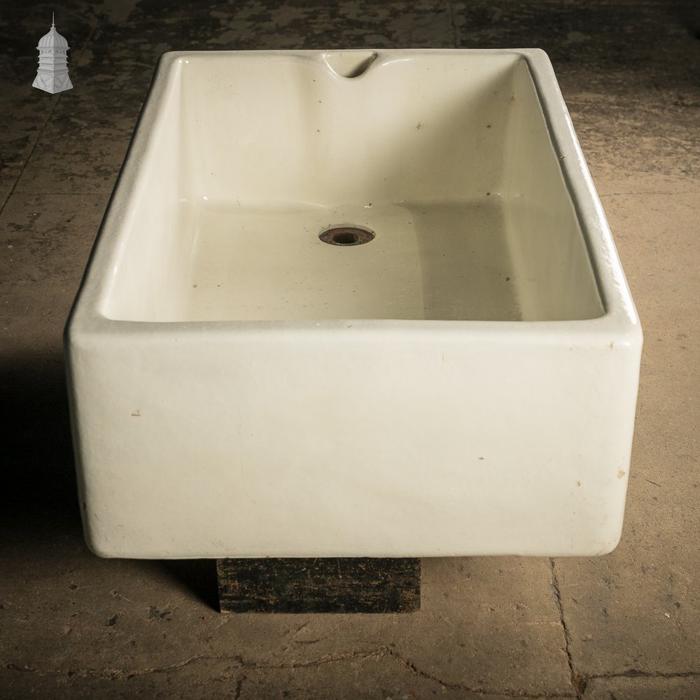 Belfast Butler Sink, Weir Overflow, White Glaze