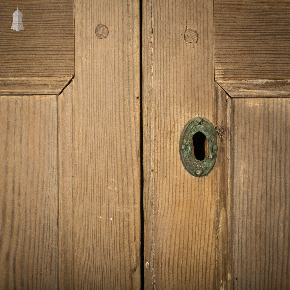 Pine Cupboard Door Pair, Bullseye Rosette Design