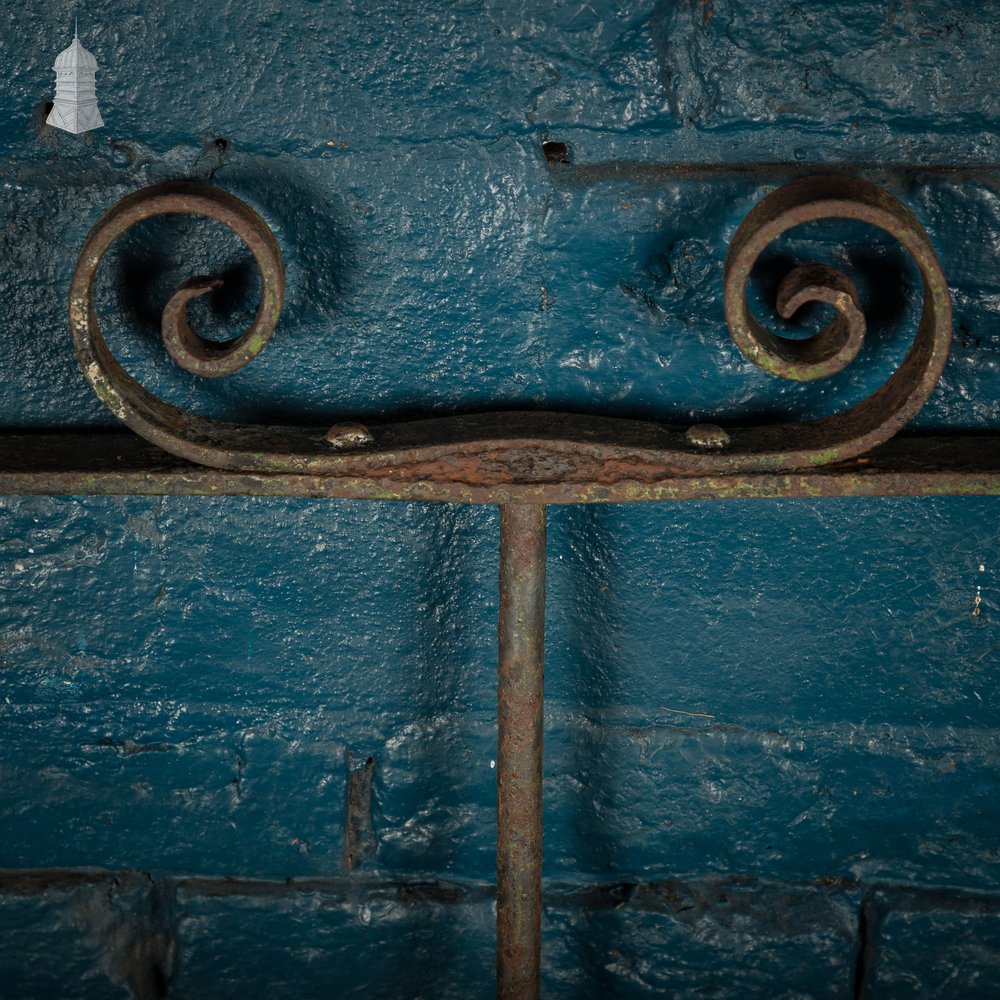 Wrought Iron Gate Scrollwork Details & Latch