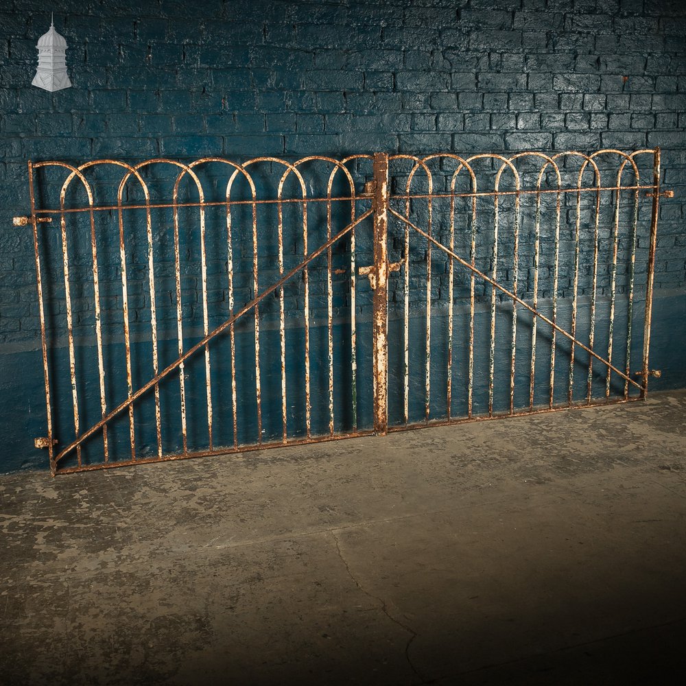 Driveway Gates, Hoop Top, 19th C