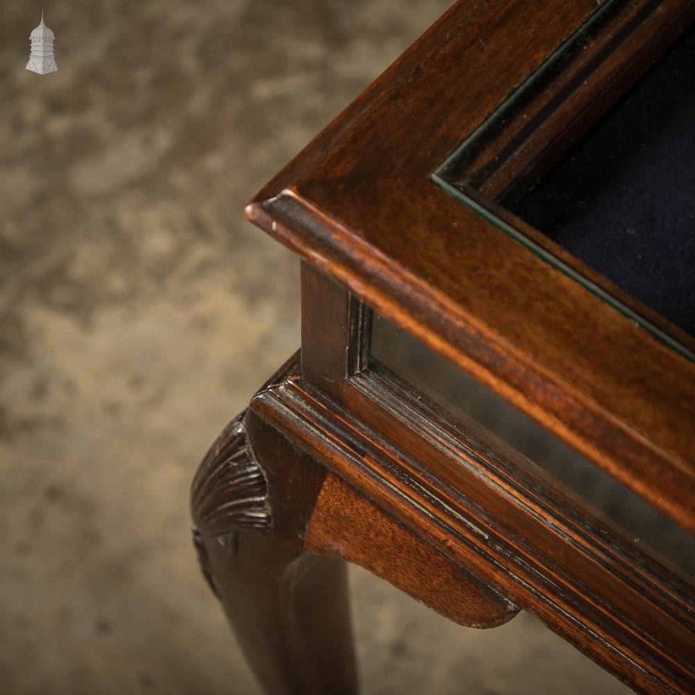 Glazed Display Tables, 20th C, Mahogany Set of 3