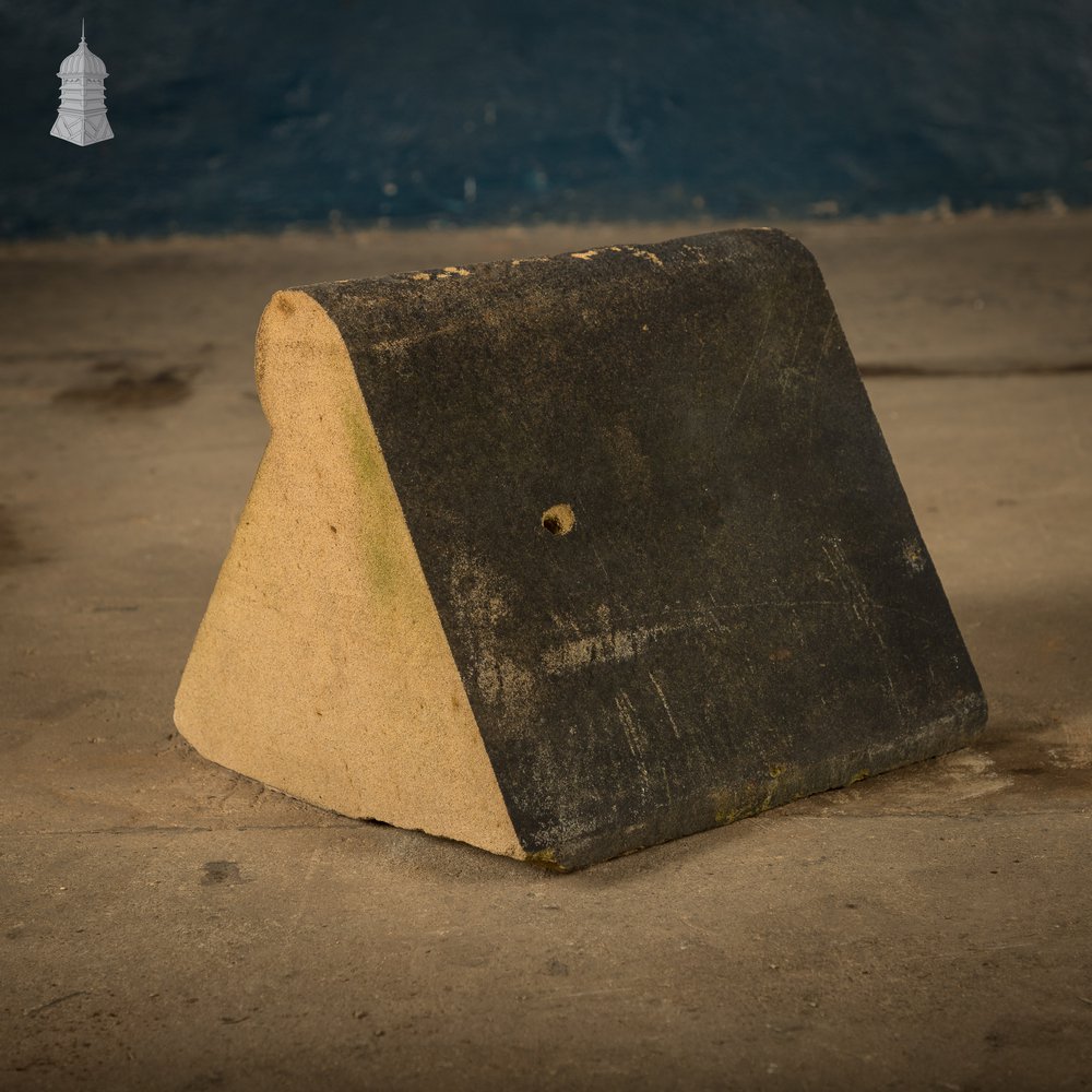 Wave-scroll Coping Bricks, Buff - A Run of 19.5M