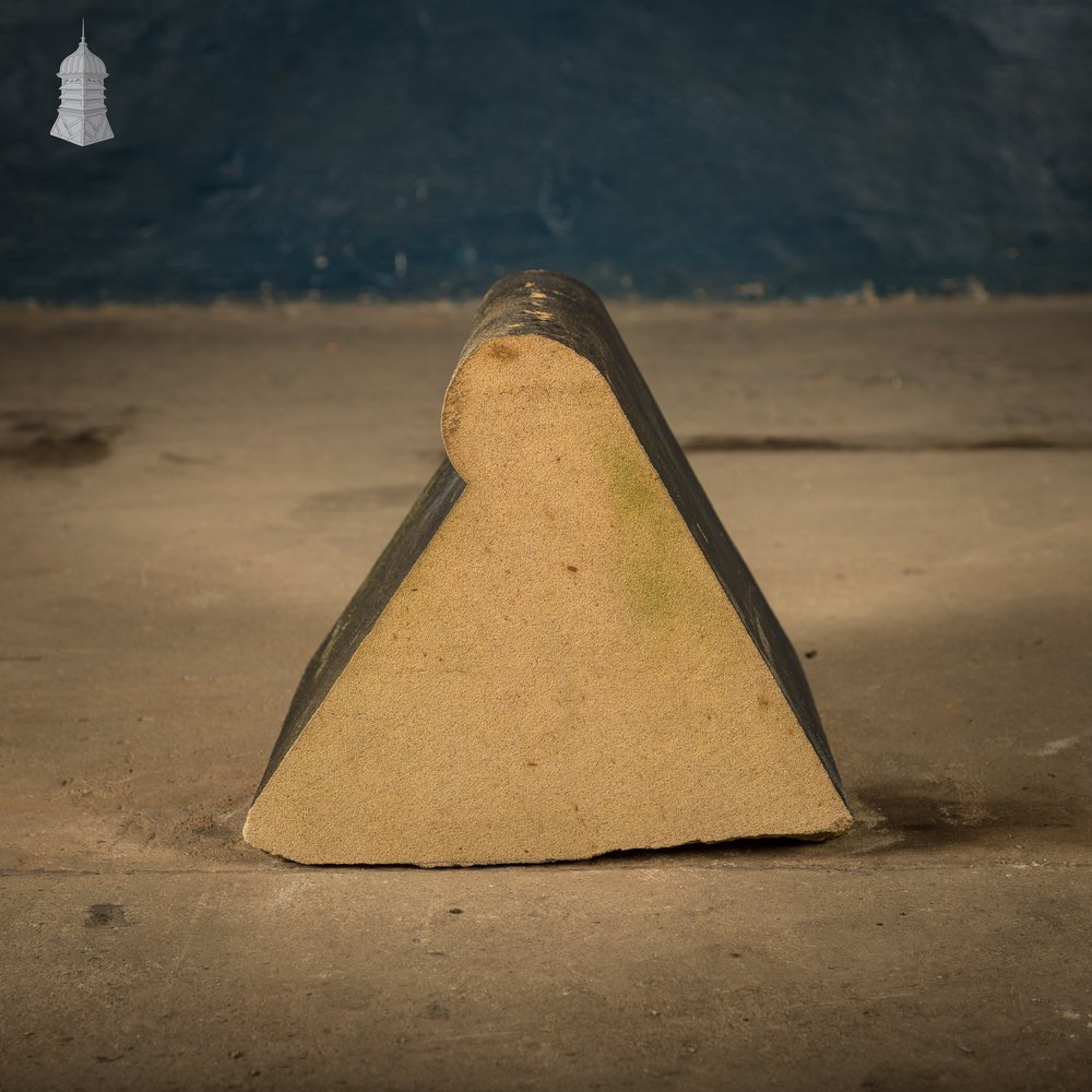 Wave-scroll Coping Bricks, Buff - A Run of 19.5M