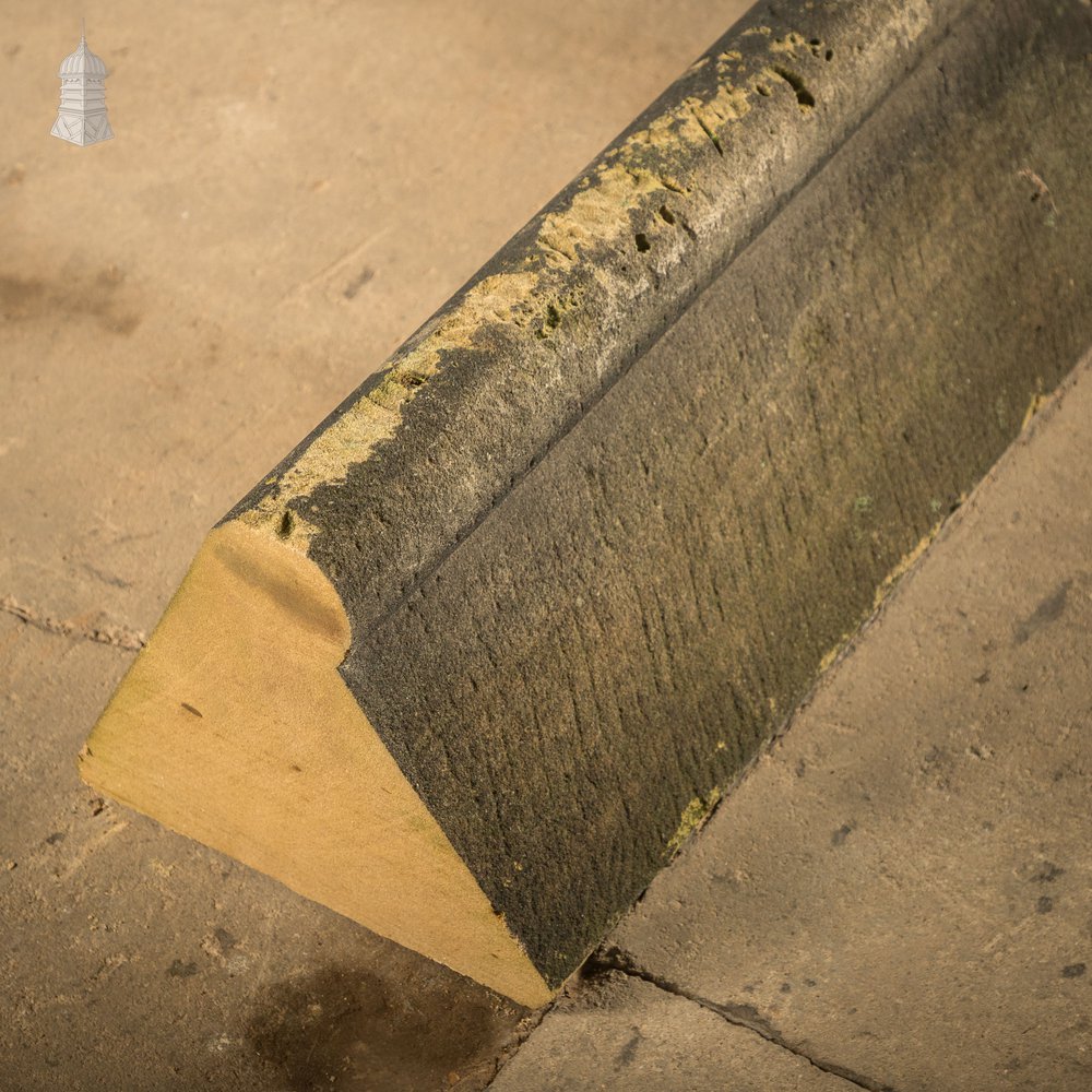 Wave-scroll Coping Bricks, Buff - A Run of 19.5M