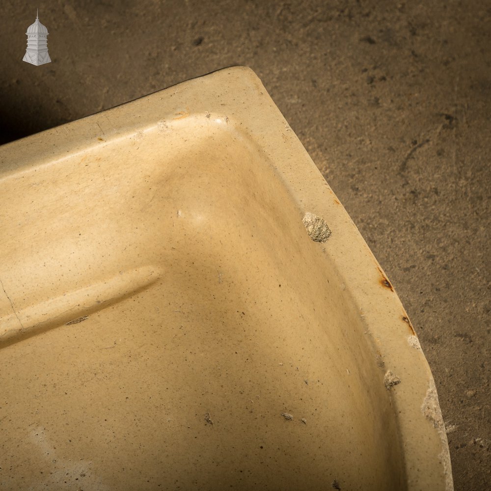 Cane Trough Sink with Fluted Right-hand Return