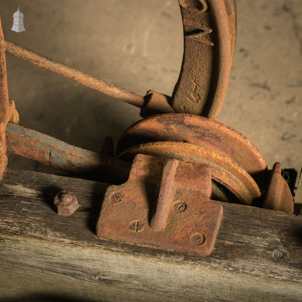 Lift Pulley System, Smith Major & Stevens ltd London & Northampton