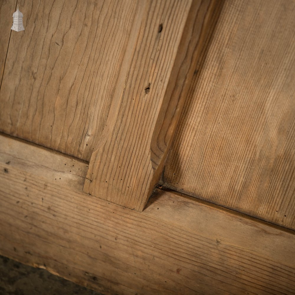 Victorian Staircase Panel, Pitch Pine