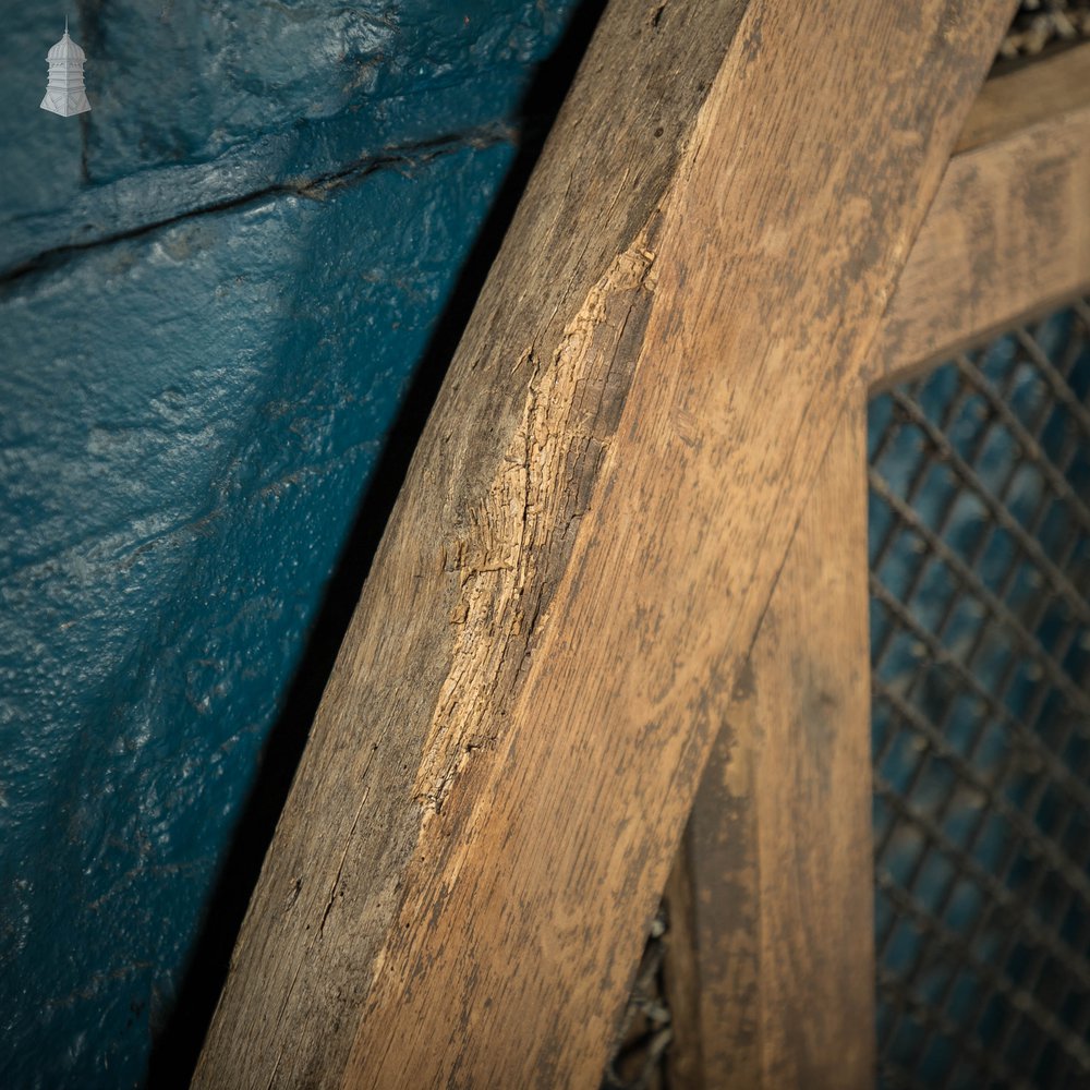 Arched Church Doors, Oak with Mesh Windows