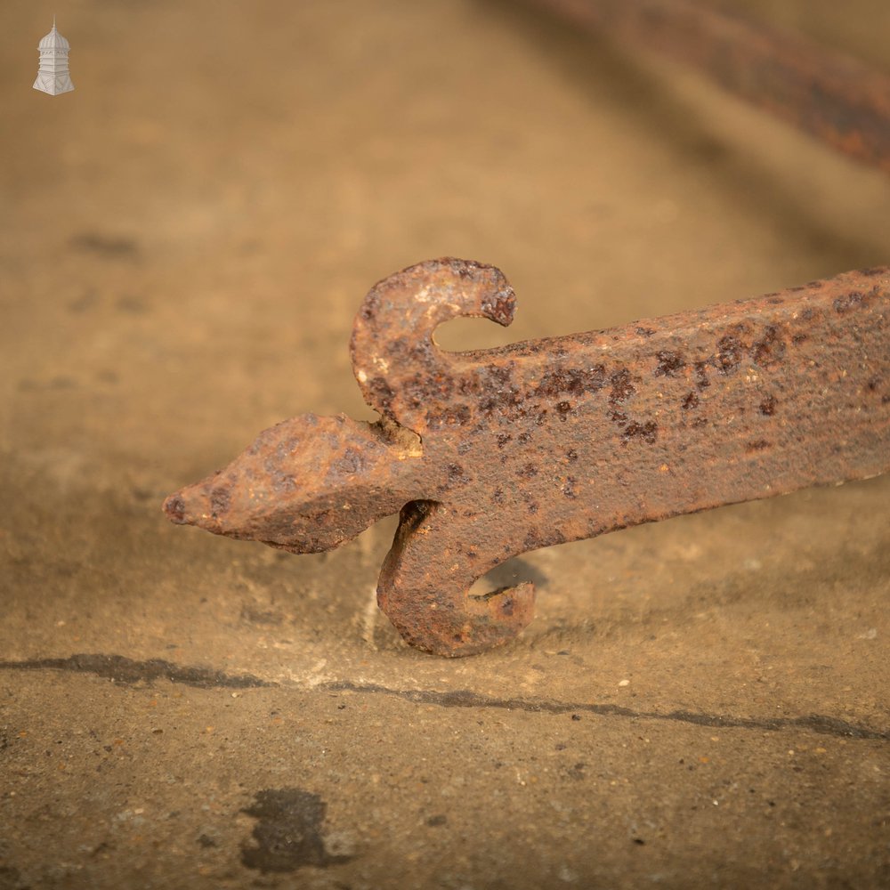 Decorative Wall Tie, Wrought Iron Building Tie