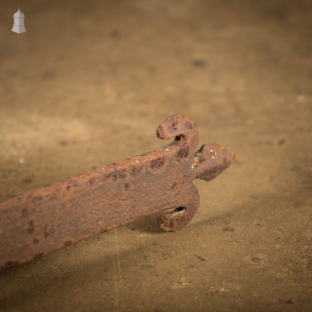 Decorative Wall Tie, Wrought Iron Building Tie