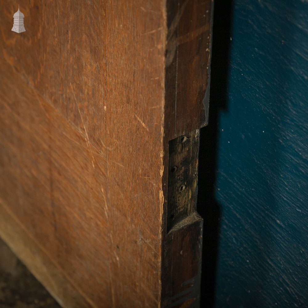 Glazed Oak Door, Dentil Strip Detail and Chamfered Glass