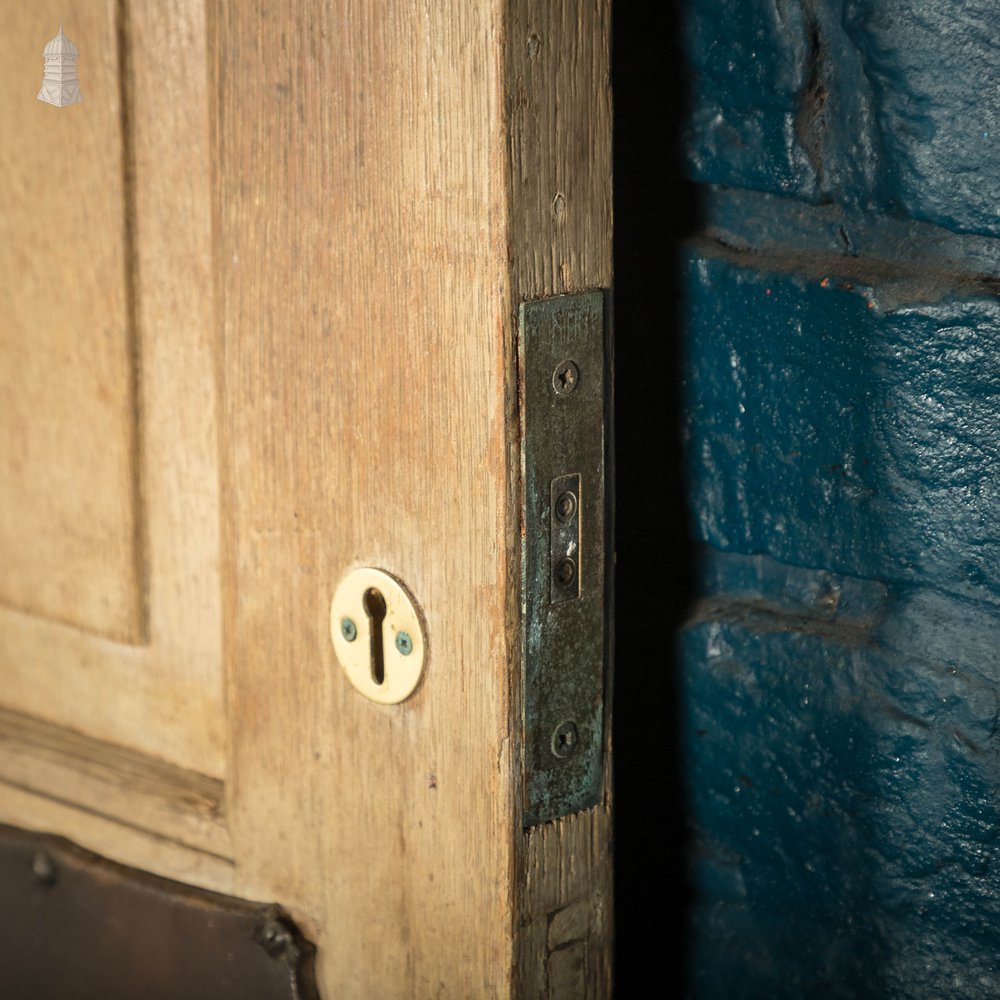 Oak Panelled Door, 8 Raised Panels with Leather Detail