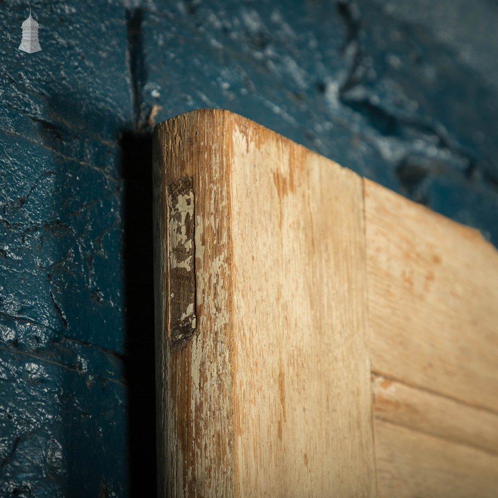 Oak Panelled Door, 8 Raised Panels with Leather Detail