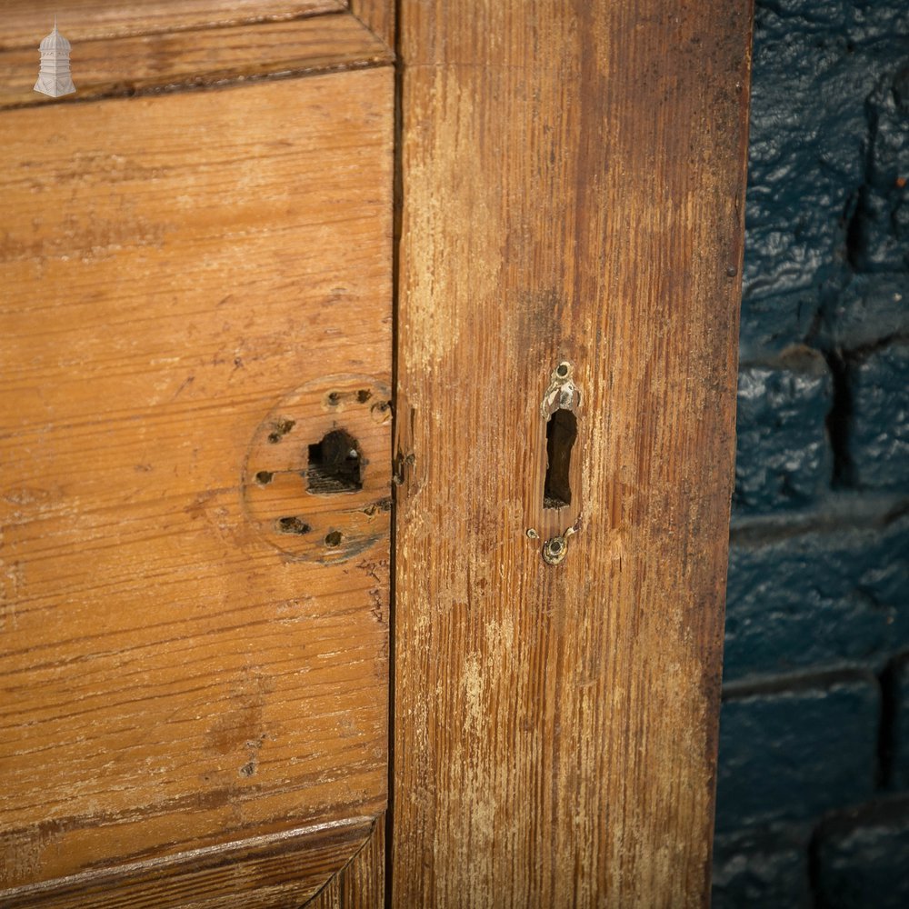 Pitch Pine Panelled Door, 6 Moulded Panel