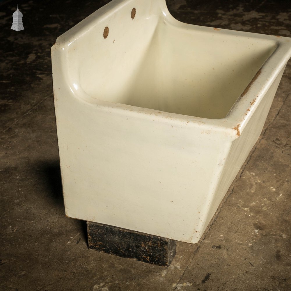 Reclaimed Laundry Sink, Large Belfast Butler Janitor Sink