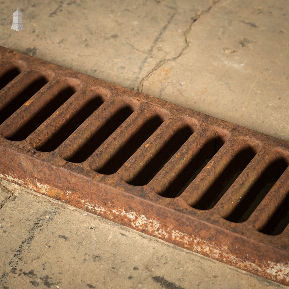 Gulley Gutter Grids, Cast Iron, Batch of 6 – Run of 4 Linear Metres