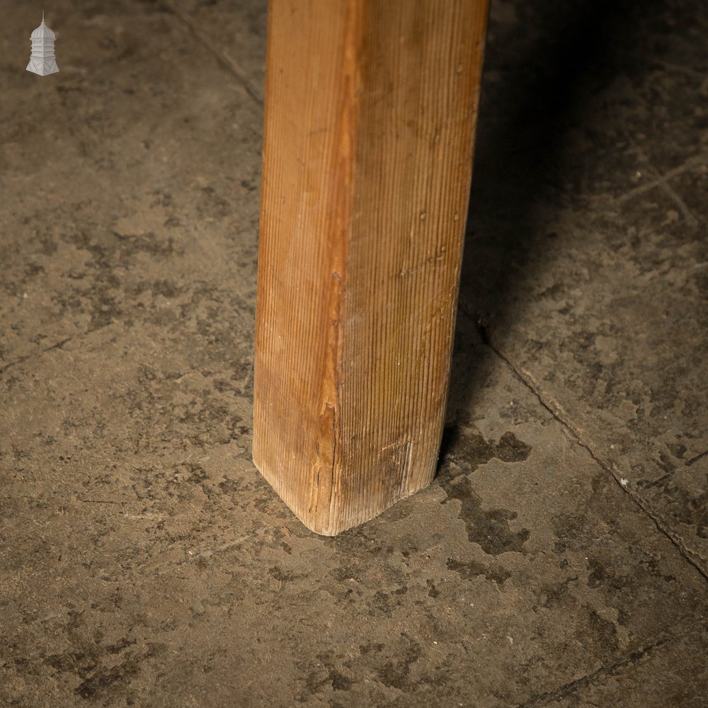 Scullery Kitchen Table, 18th C Pine Farmhouse Dining Table