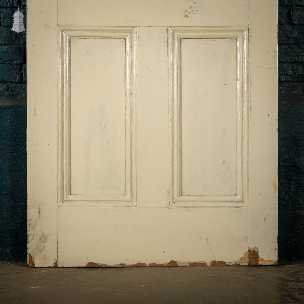 Half Glazed Door, White Painted Panelled Door with ‘Reeded’ Style Textured Glass