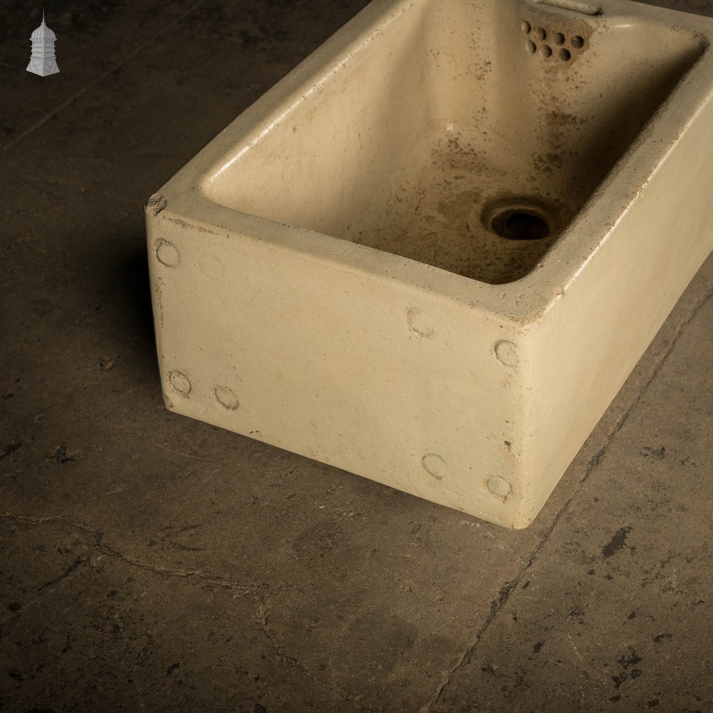 Cane Butler Sink, Worn Belfast Trough Sink