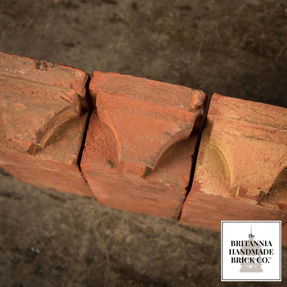 Britannia Red Brick Special Decorative Corbel Header – BSB03