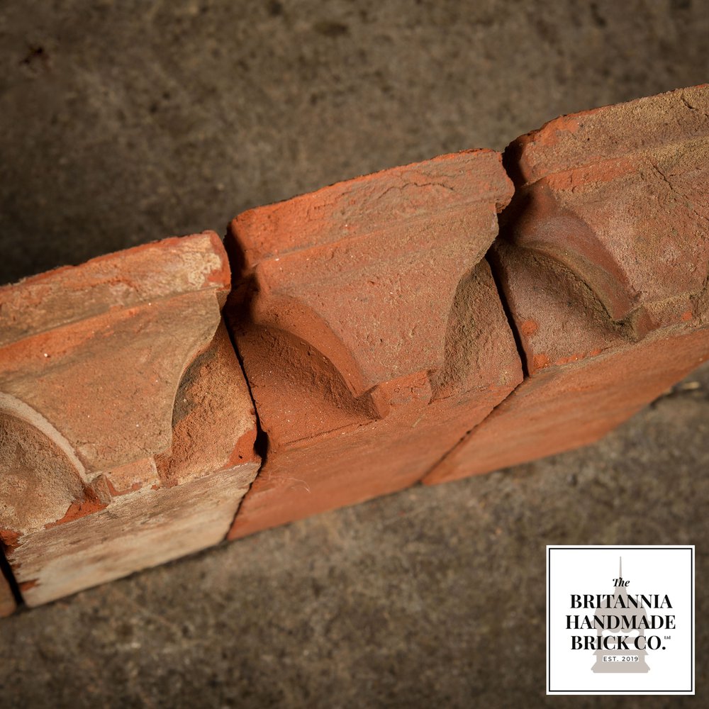 Britannia Red Brick Special Decorative Corbel Header – BSB03